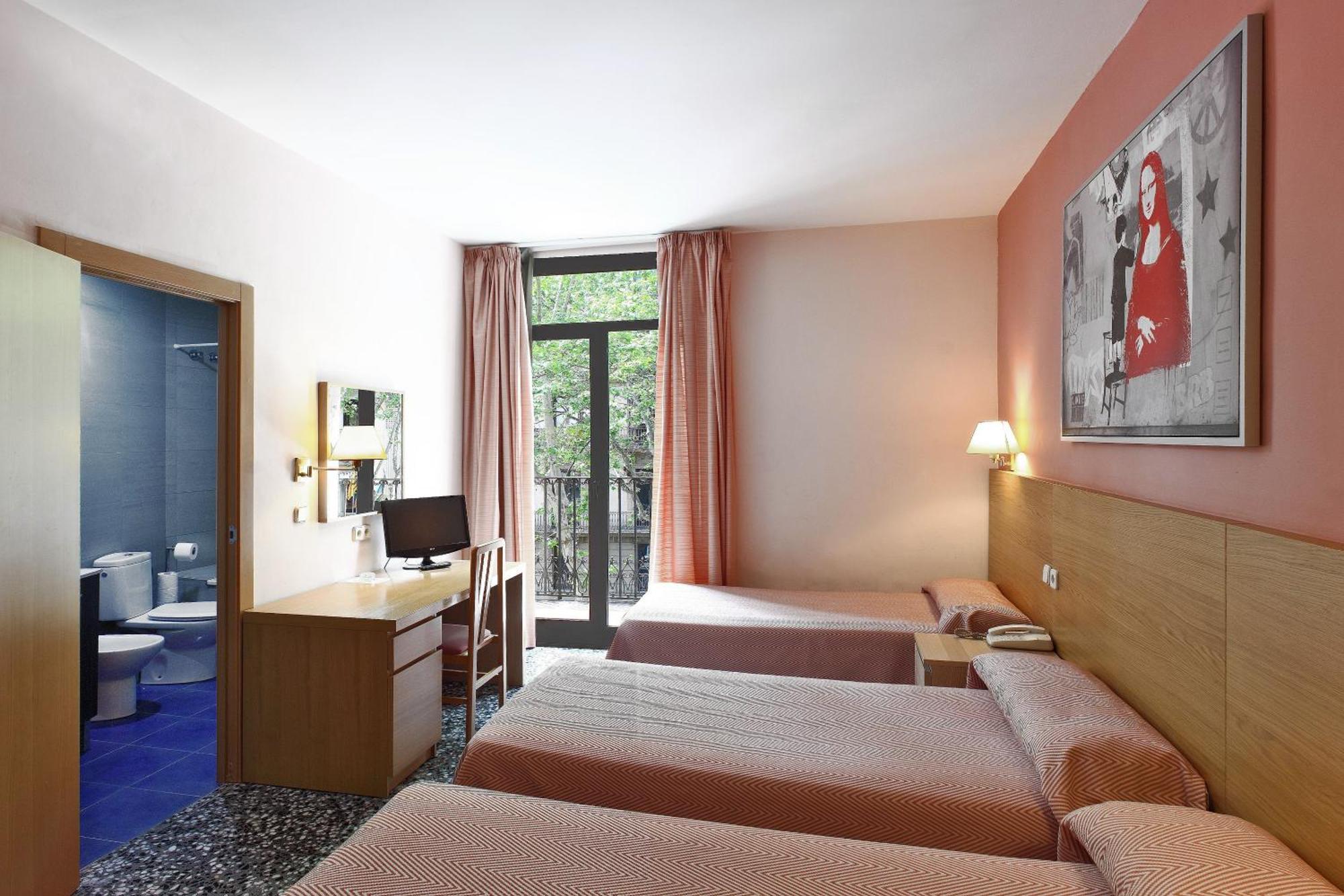 Triple Room Balcony